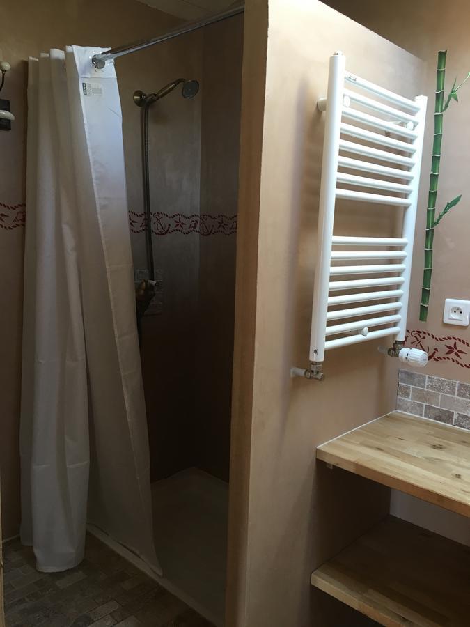 Gite Le Puy Rabasteau Chantonnay Bagian luar foto