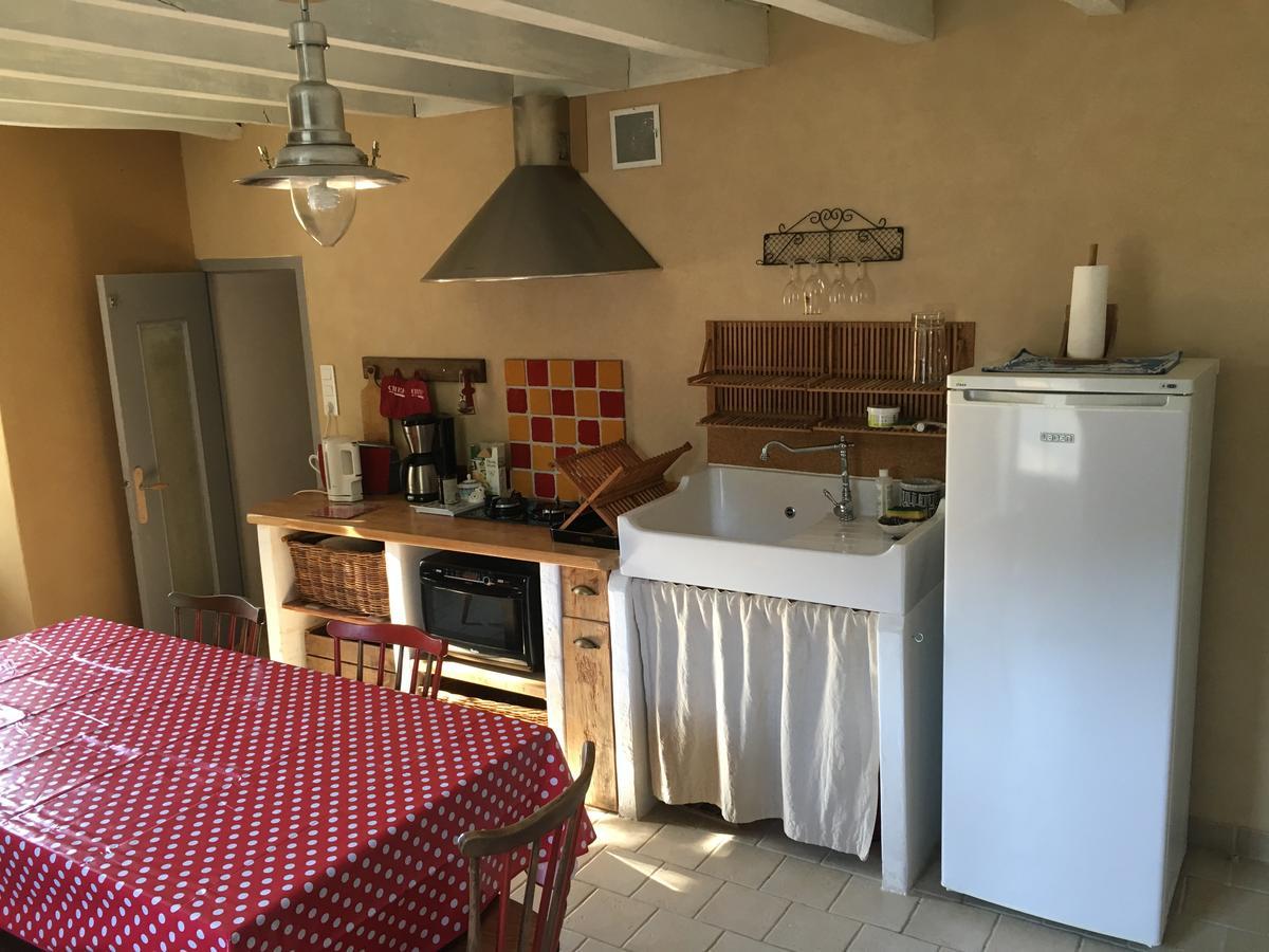Gite Le Puy Rabasteau Chantonnay Bagian luar foto