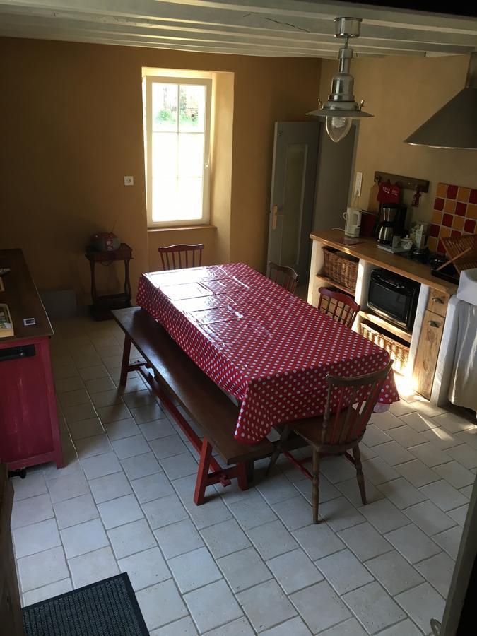Gite Le Puy Rabasteau Chantonnay Bagian luar foto